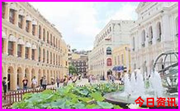 七八月份去哪里旅游好